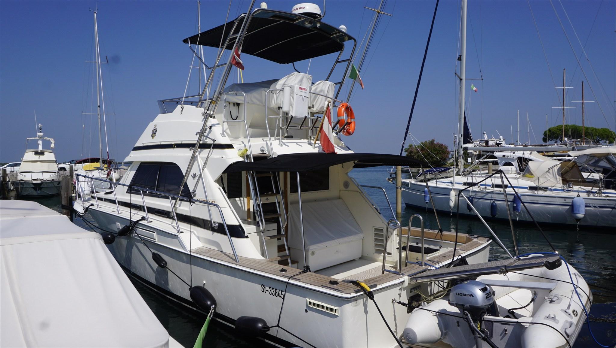 1990 Bertram Bertram 37 Convertible