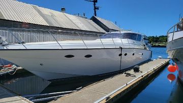 2000 Fountain 65 Motor Yacht