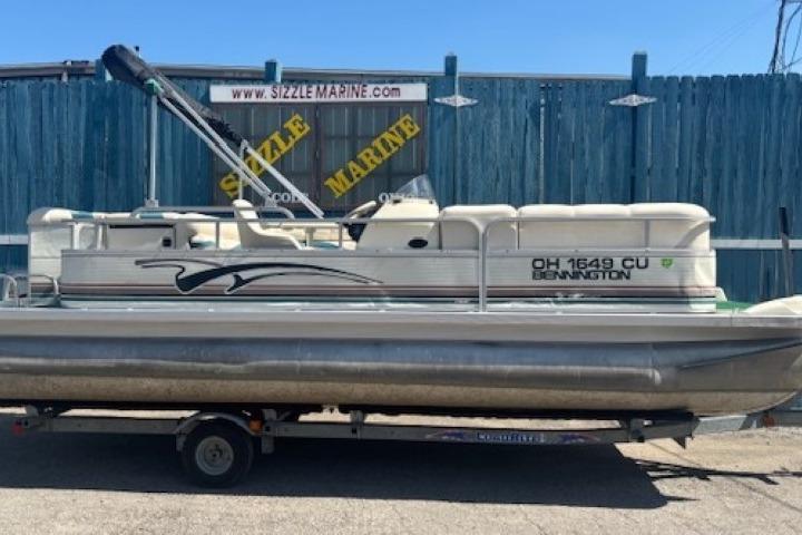 2000 Bennington 2075LX