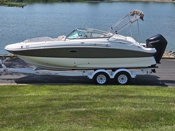 2014 Hurricane Sun Deck 2200