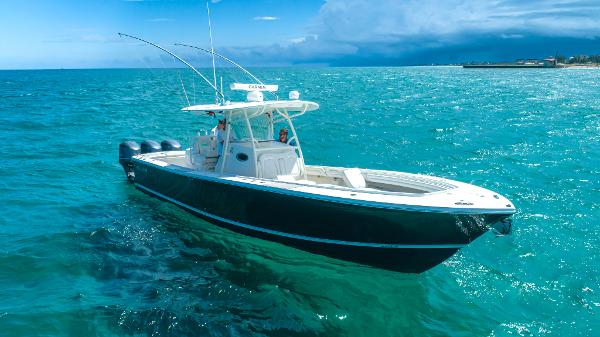 2019 Regulator 34