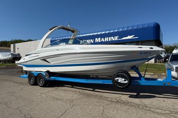 2023 Crownline 290 SS
