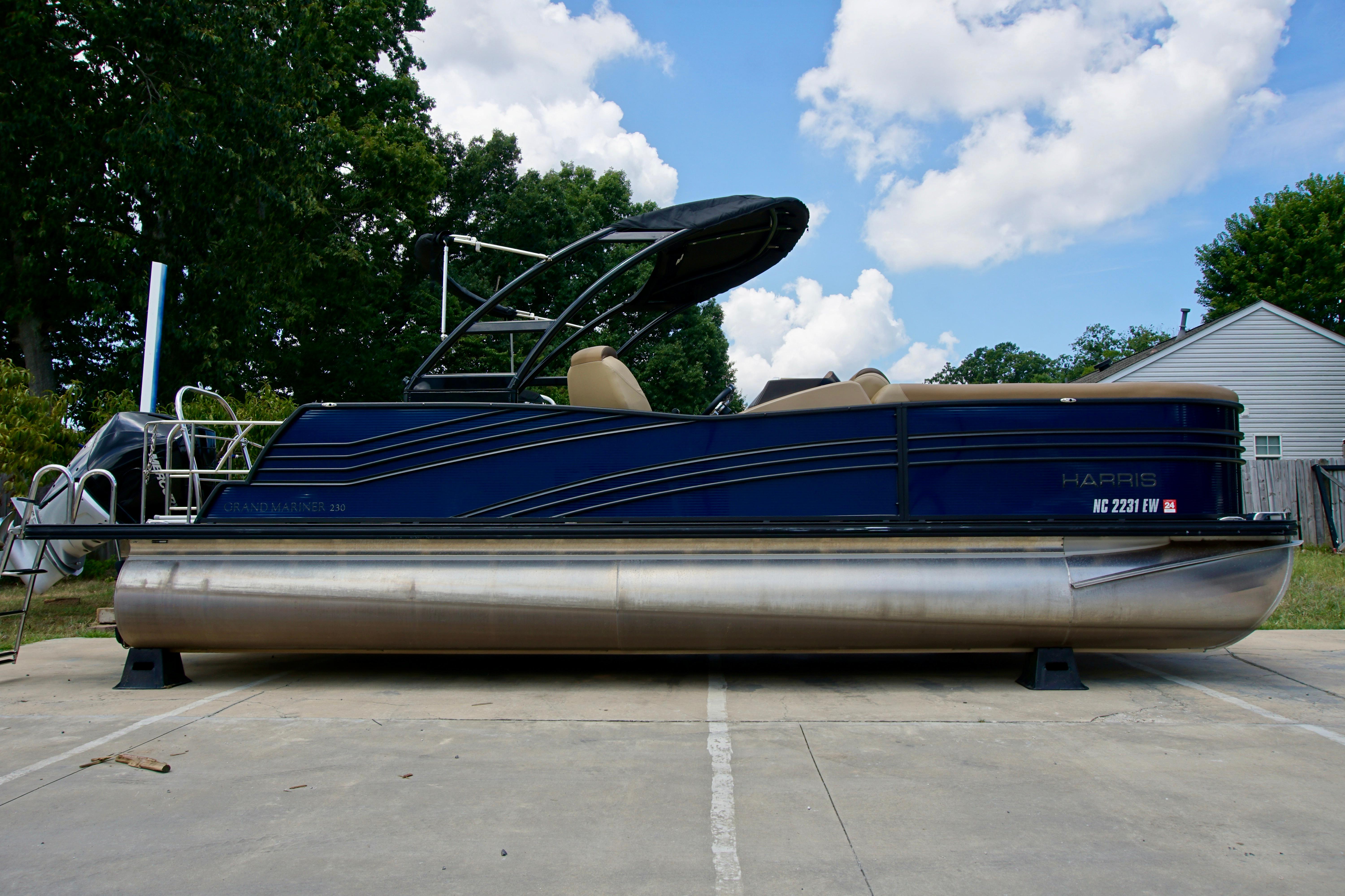 2020 Harris Grand Mariner 230