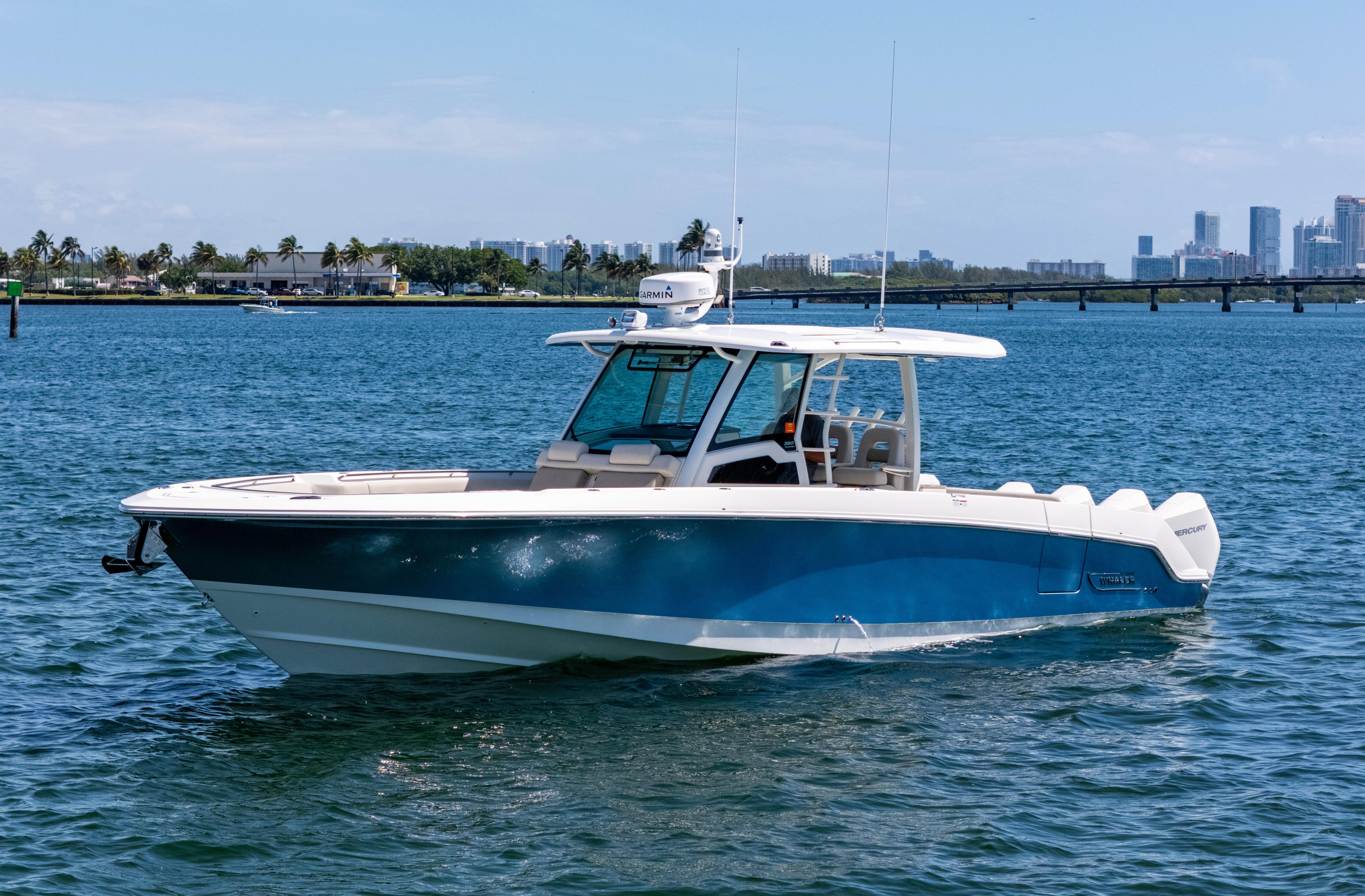 2022 Boston Whaler 380 Outrage