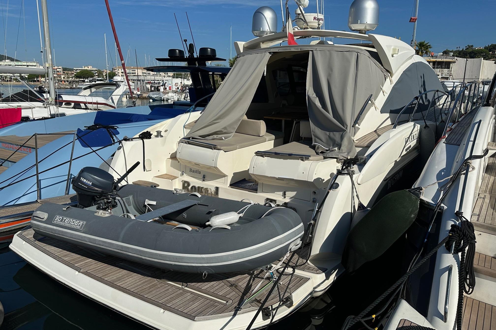 2008 Azimut Atlantis 50