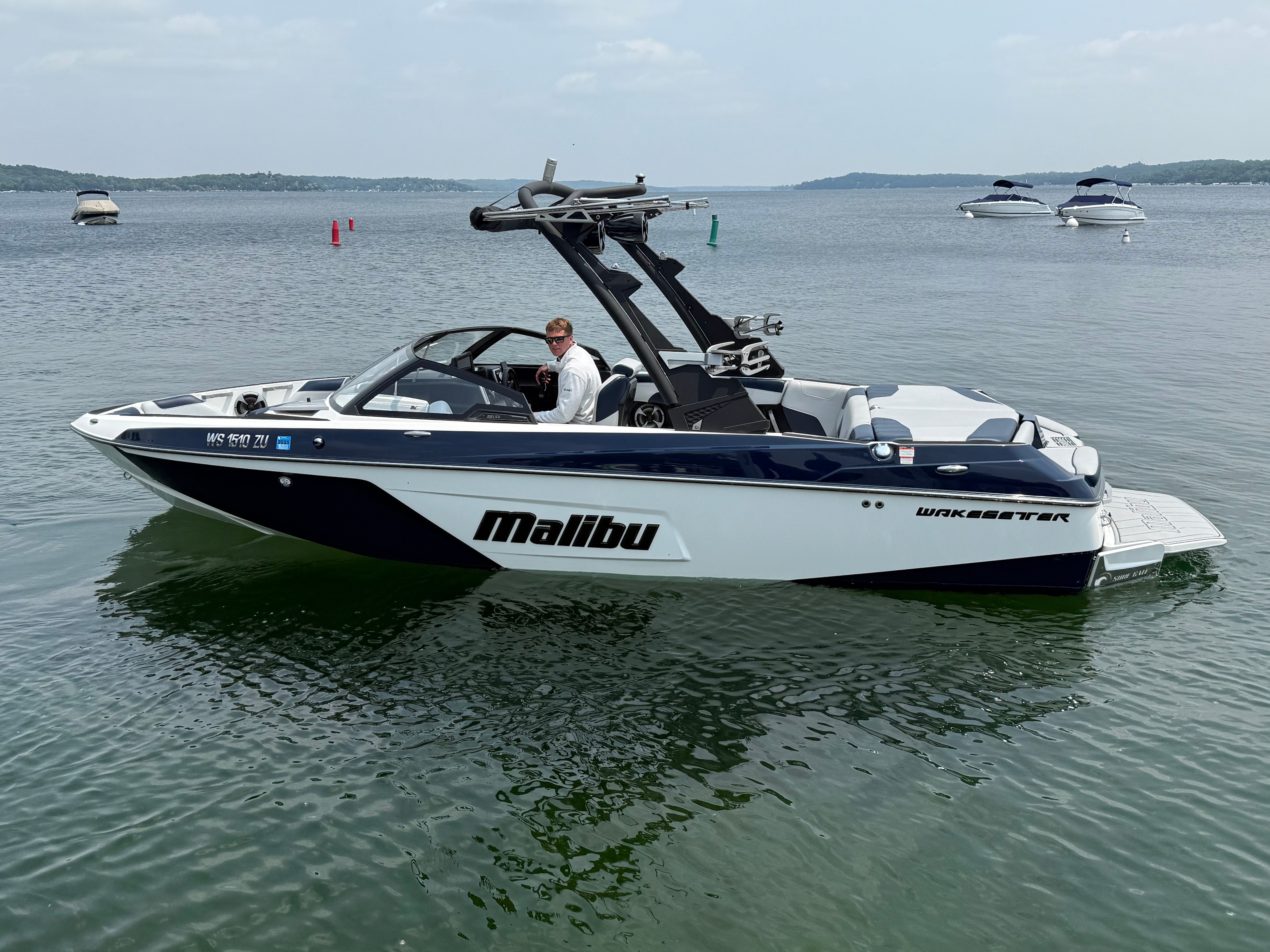 2021 Malibu Wakesetter 22 LSV