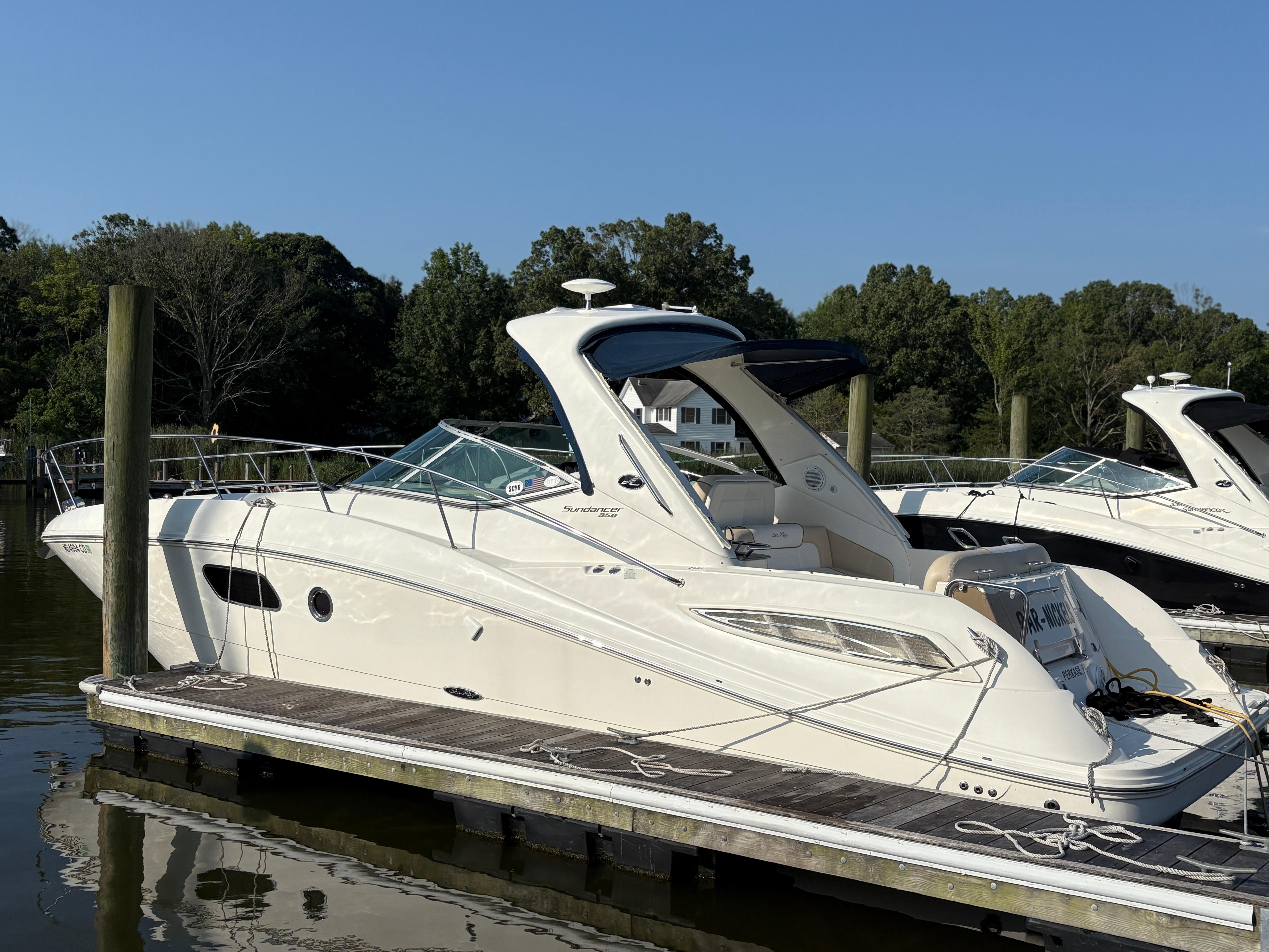 2012 Sea Ray 350 Sundancer