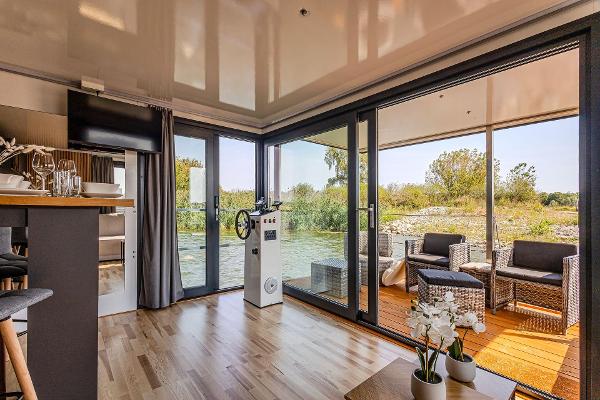 2025 Houseboat mBoat Barge