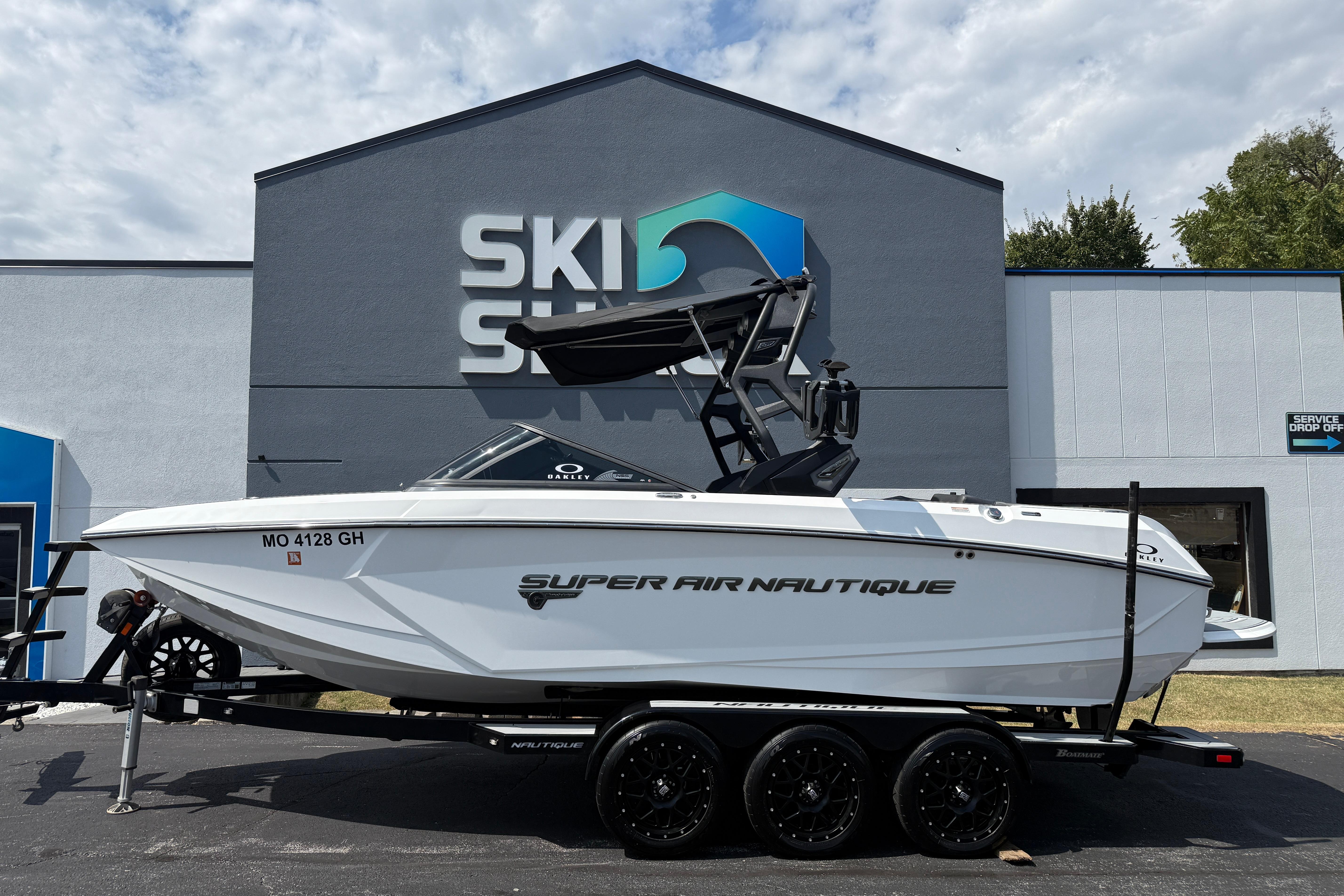 2018 Nautique Super Air Nautique G23