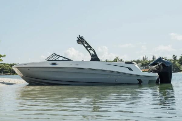 Bayliner VR6 Bowrider OB Manufacturer Provided Image