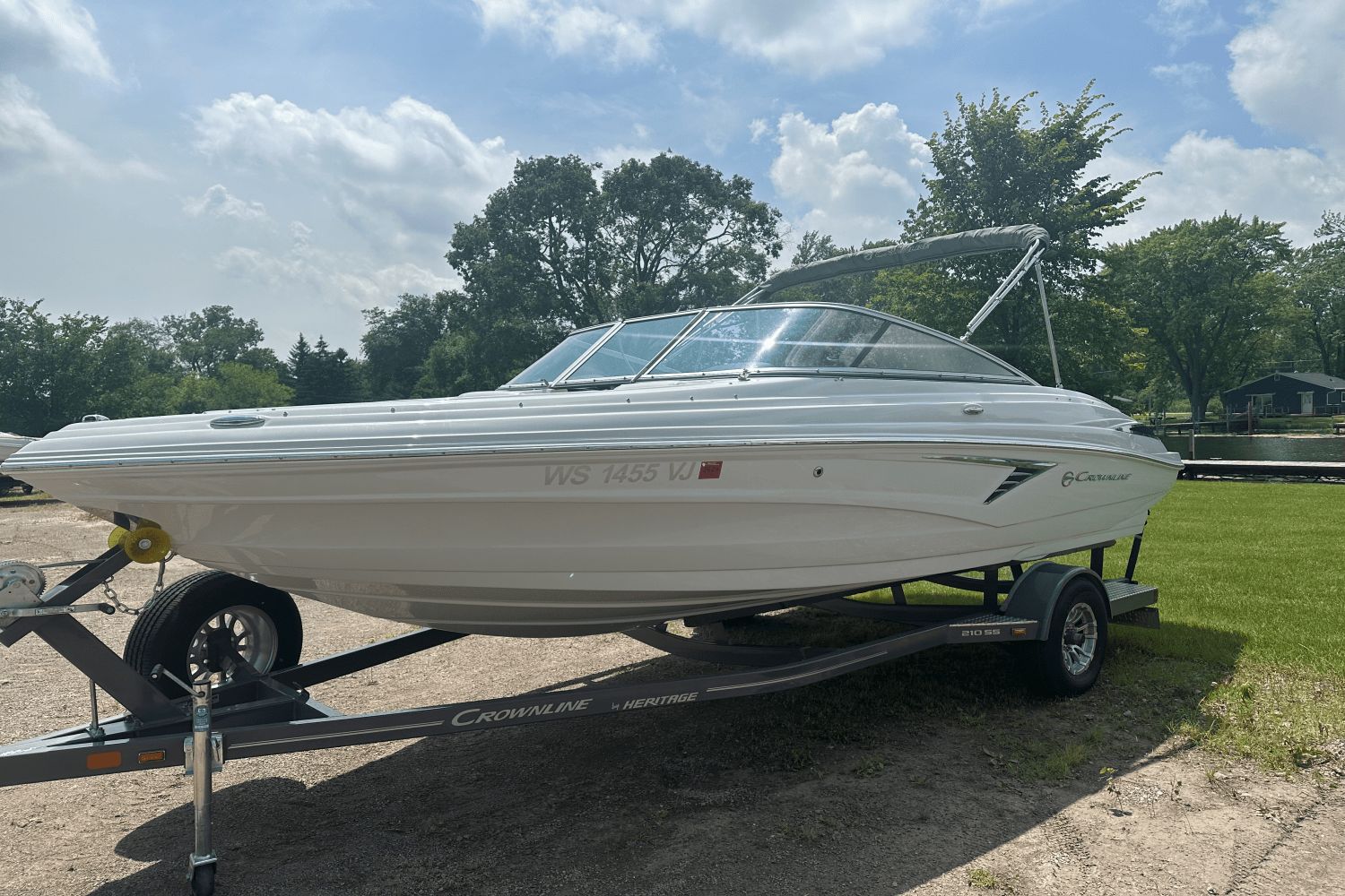 2022 Crownline 210 SS