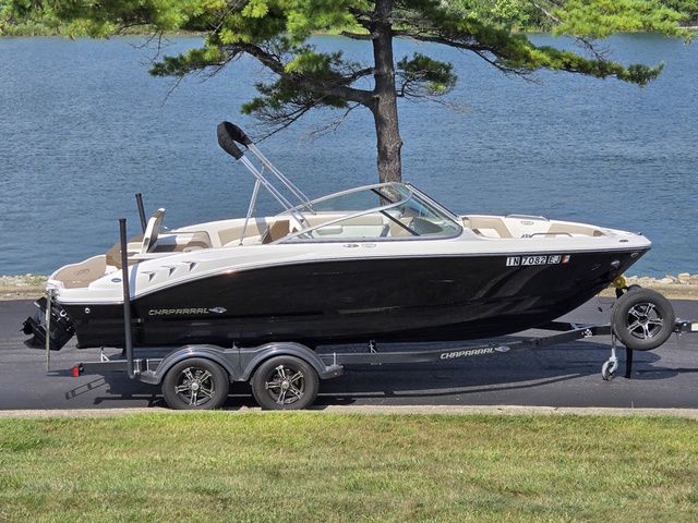 2022 Chaparral 21 SSi