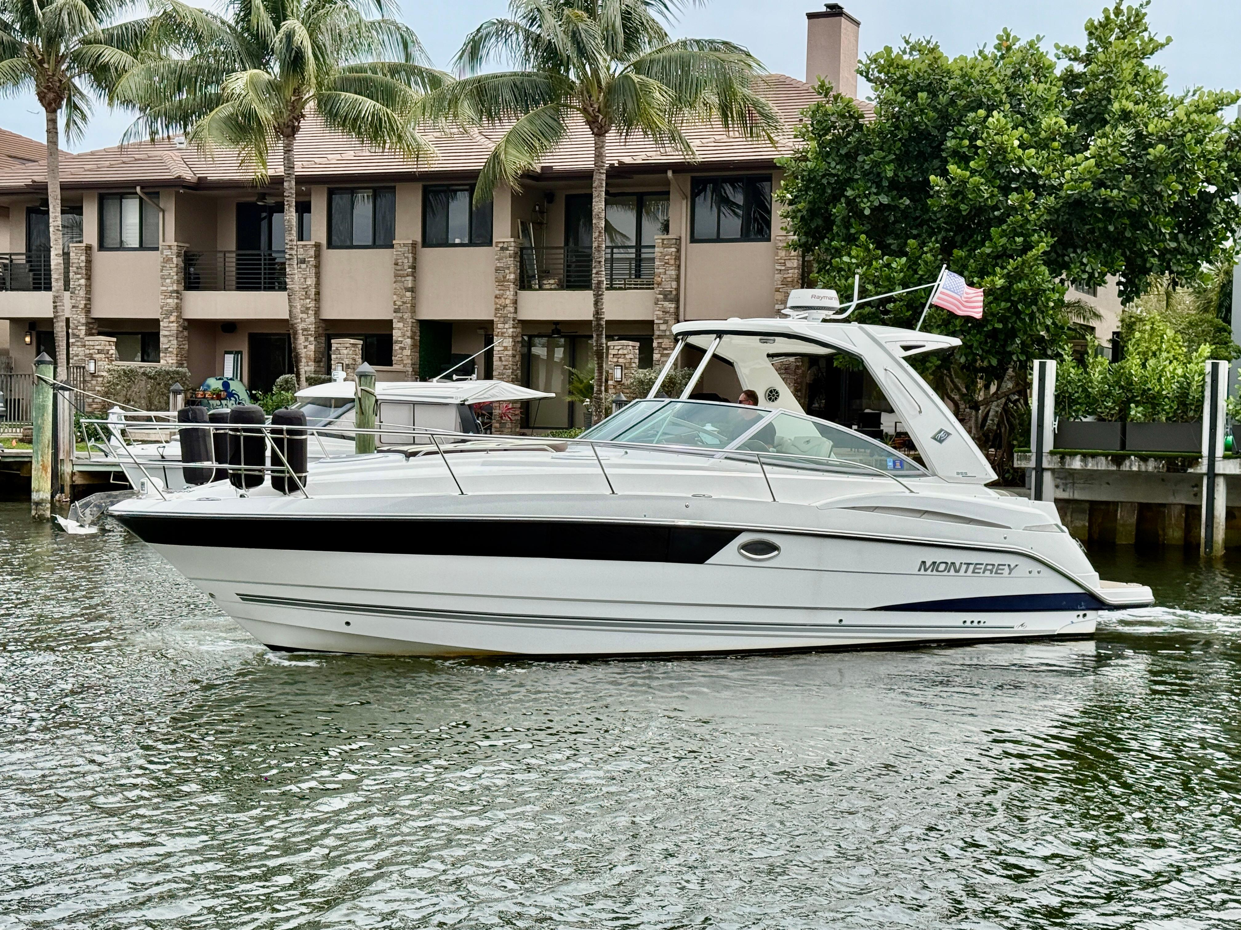 2018 Monterey 355 Sport Yacht