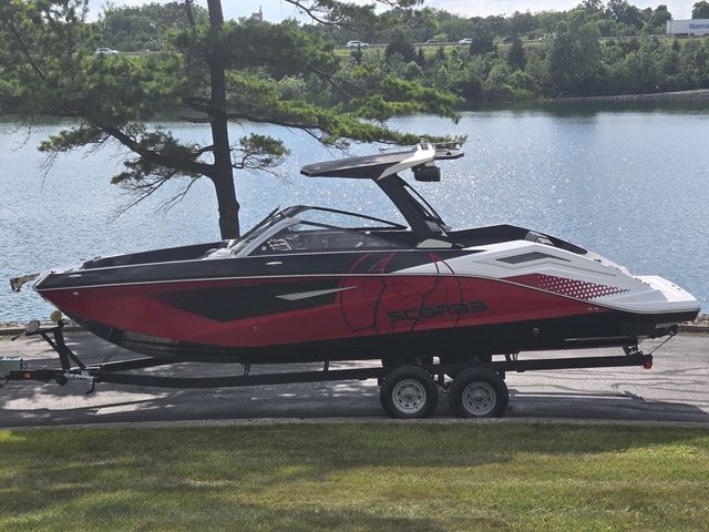2021 Scarab 285 ID