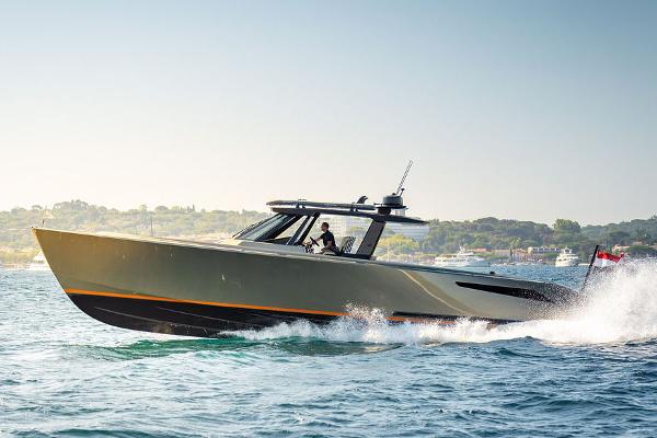 Wajer 55 S 2025 Wajer 55 S yacht cruising on open water, sleek design, luxury boating experience.