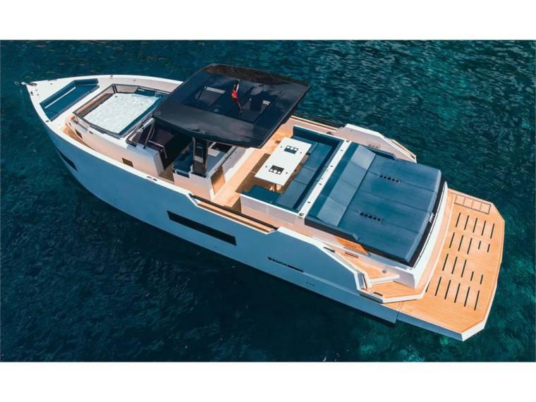 2025 De Antonio Yachts D50 OPEN