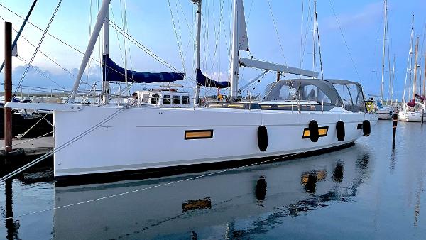 2020 Bavaria C57 Style