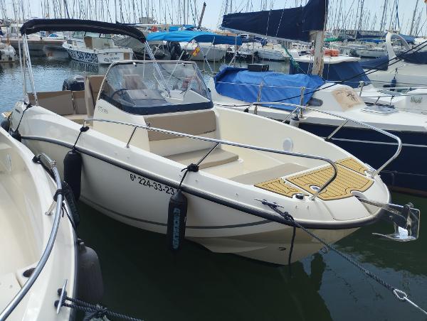 2021 Quicksilver Activ 675 Open