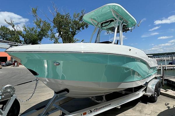 2025 Crownline Finseeker 230CC