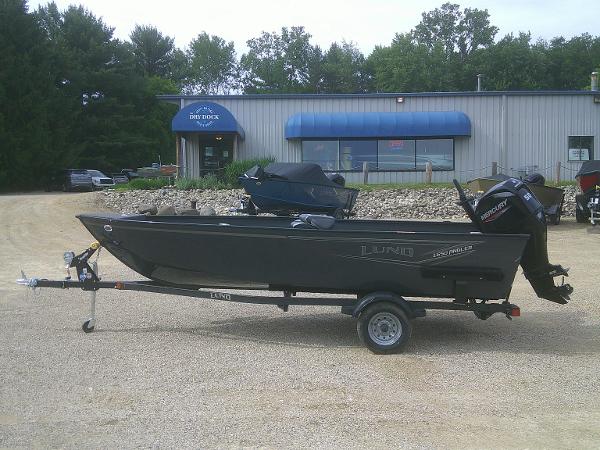 2024 Lund 1650 Angler Tiller