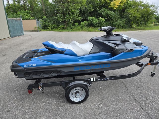 2019 Sea-Doo GTX 230 Rotax® 1500 HO ACE™ W/Sound System