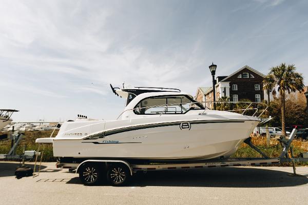 2023 Beneteau Antares 8 Fishing