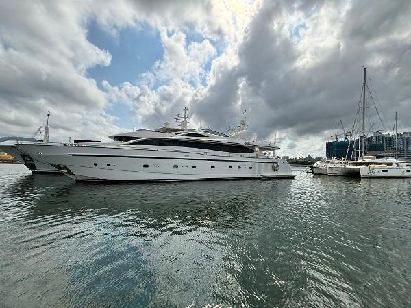 2004 Versilcraft Planet 110