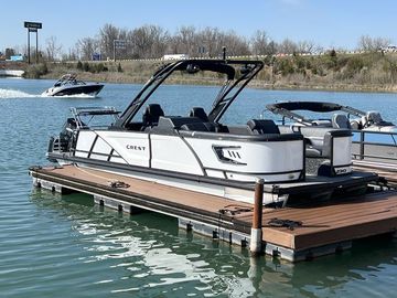 2025 Crest Caribbean Sport 230 SLRC W/ 350HP Verado V10!