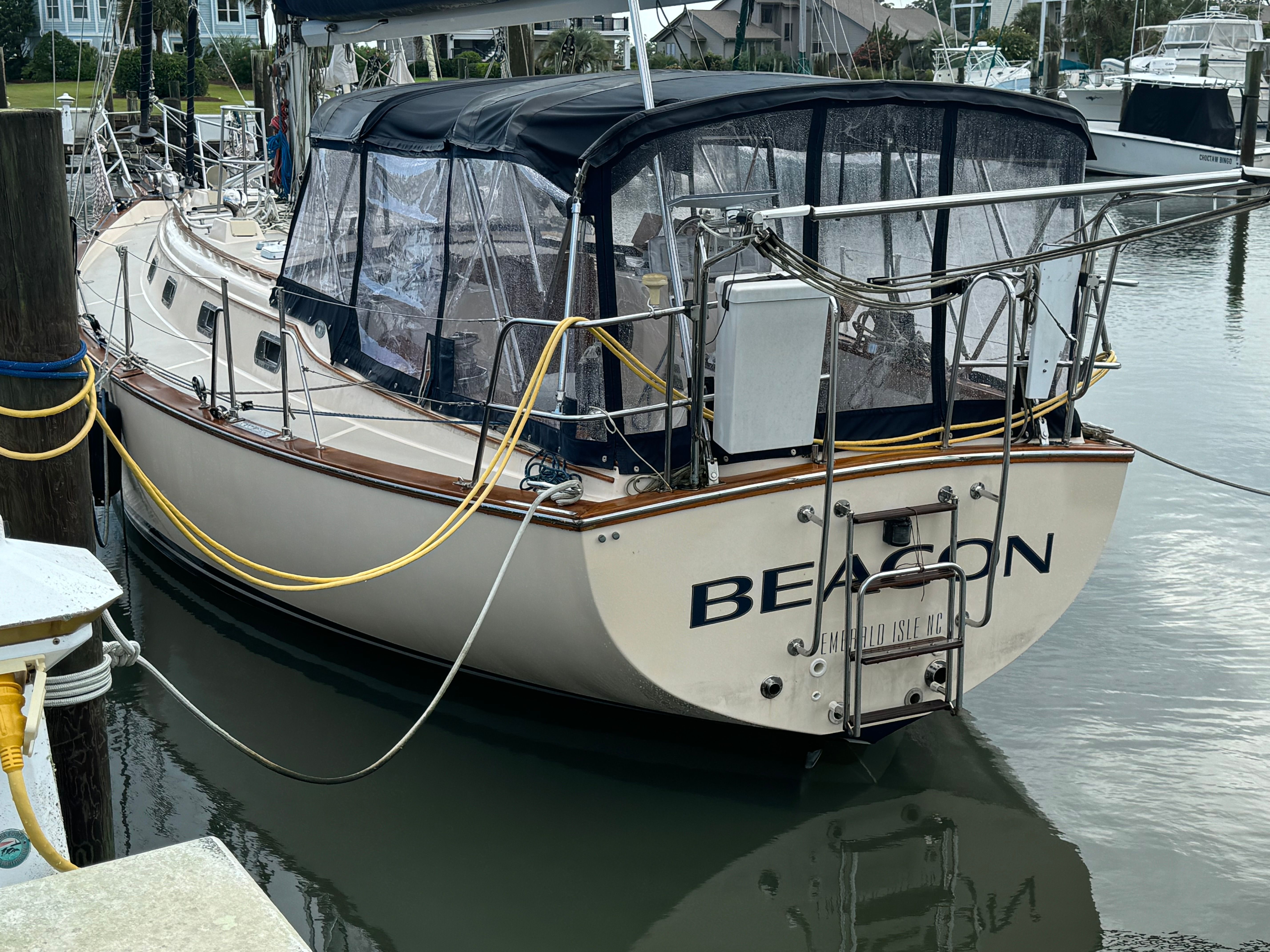 1994 Island Packet 44
