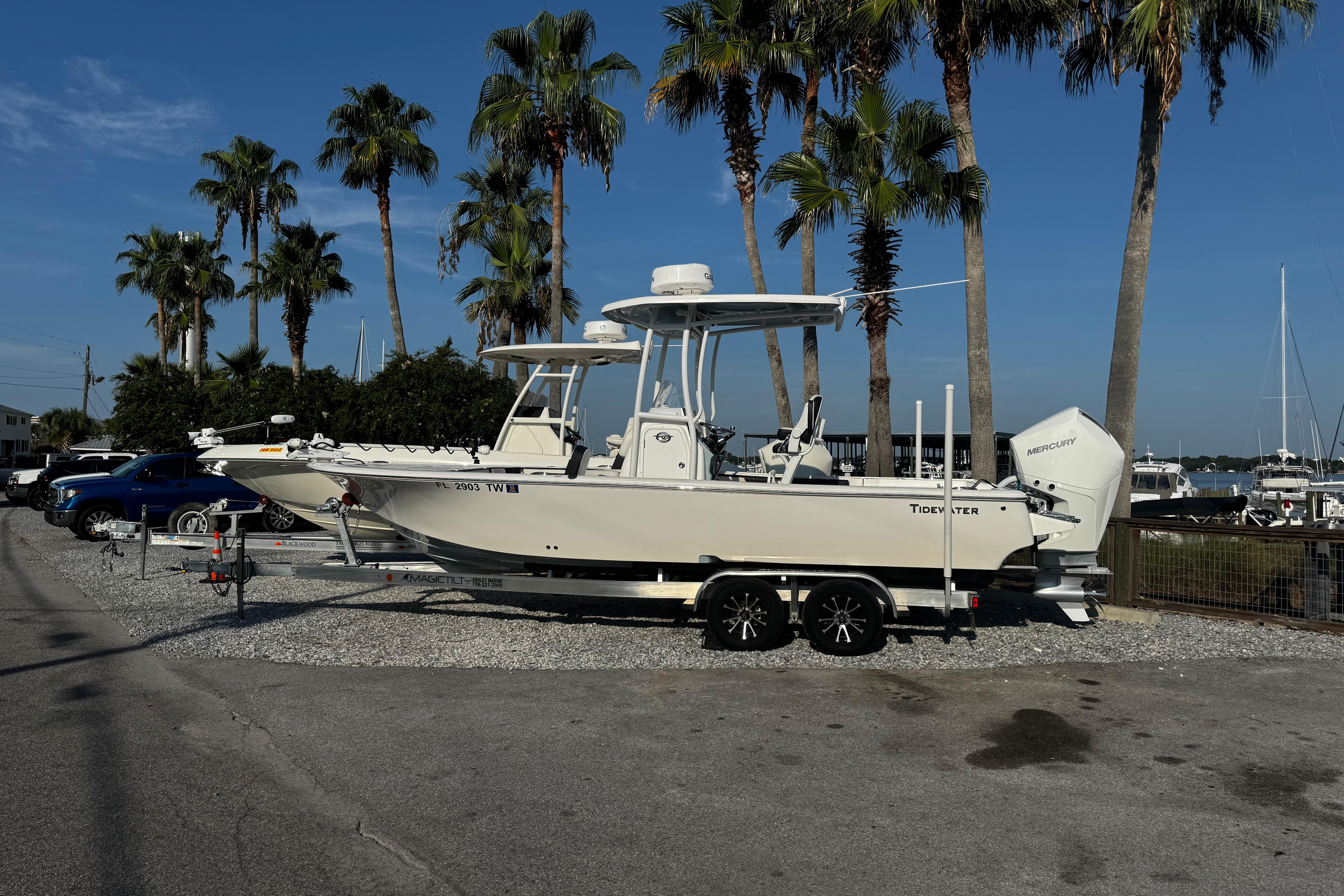 2024 Tidewater 2300 Carolina Bay