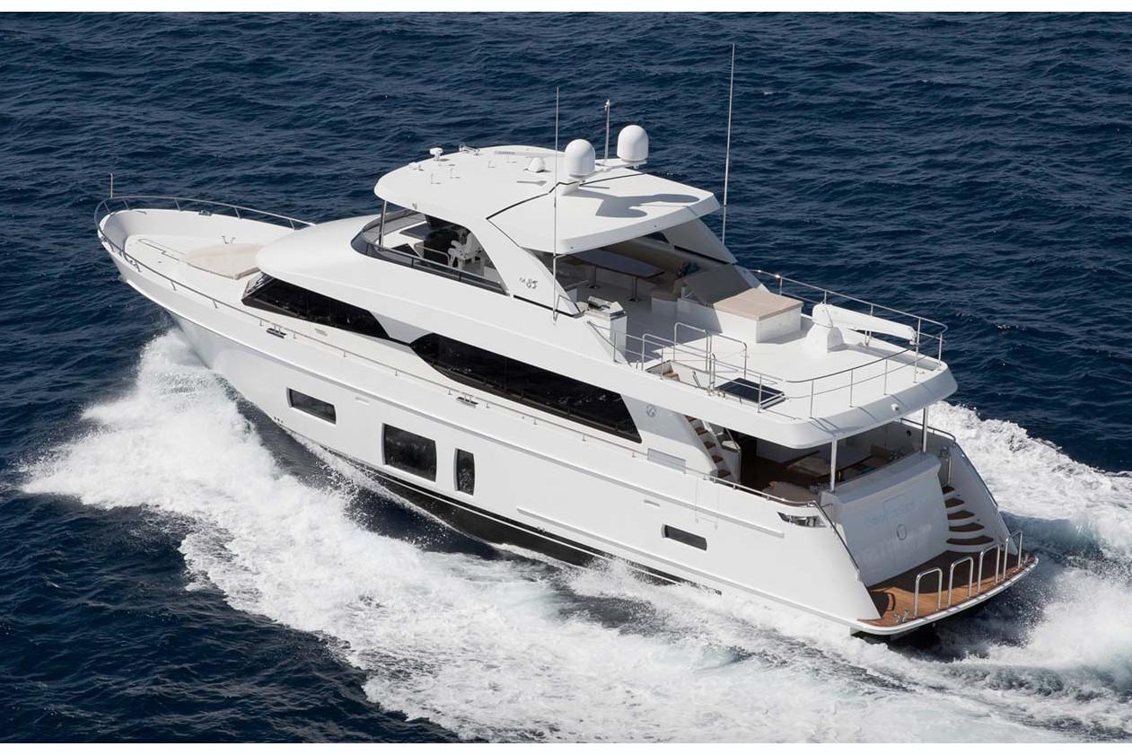 Ocean Alexander Boat image