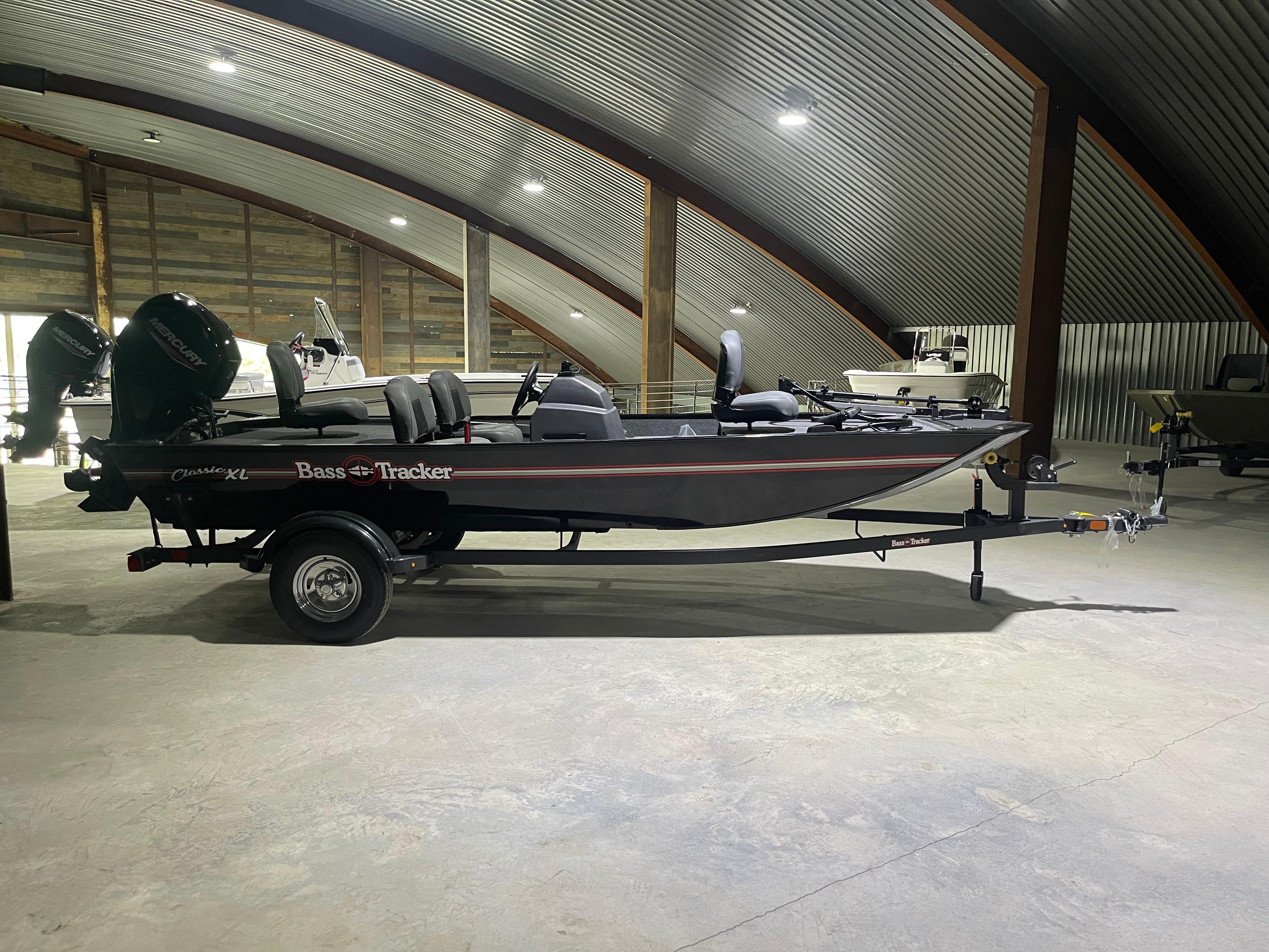 2025 Tracker Bass Tracker Classic XL, Pineville ÉtatsUnis