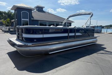 2026 Bentley Pontoons Legacy 240 Cruise XL