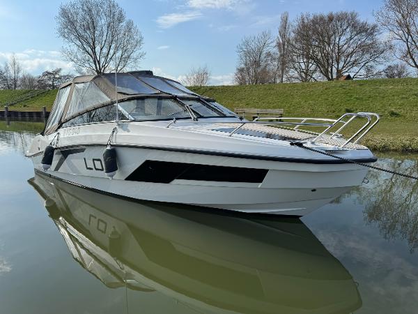 2018 Finnmaster T7 day cruiser 250pk (2018) incl. trailer (2023)