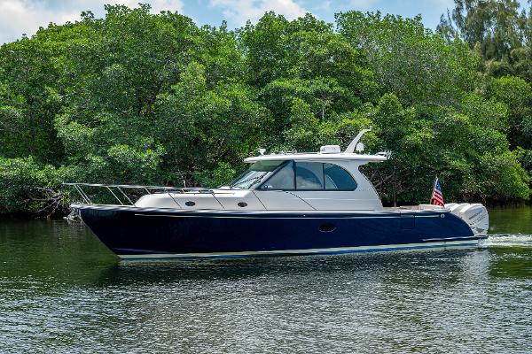 2021 Hinckley Sport Boat 40 X