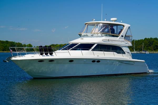 2002 Sea Ray 480 Sedan Bridge