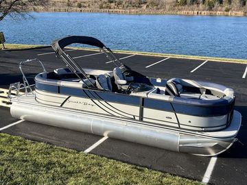 2025 South Bay 224 RS Performance Package
