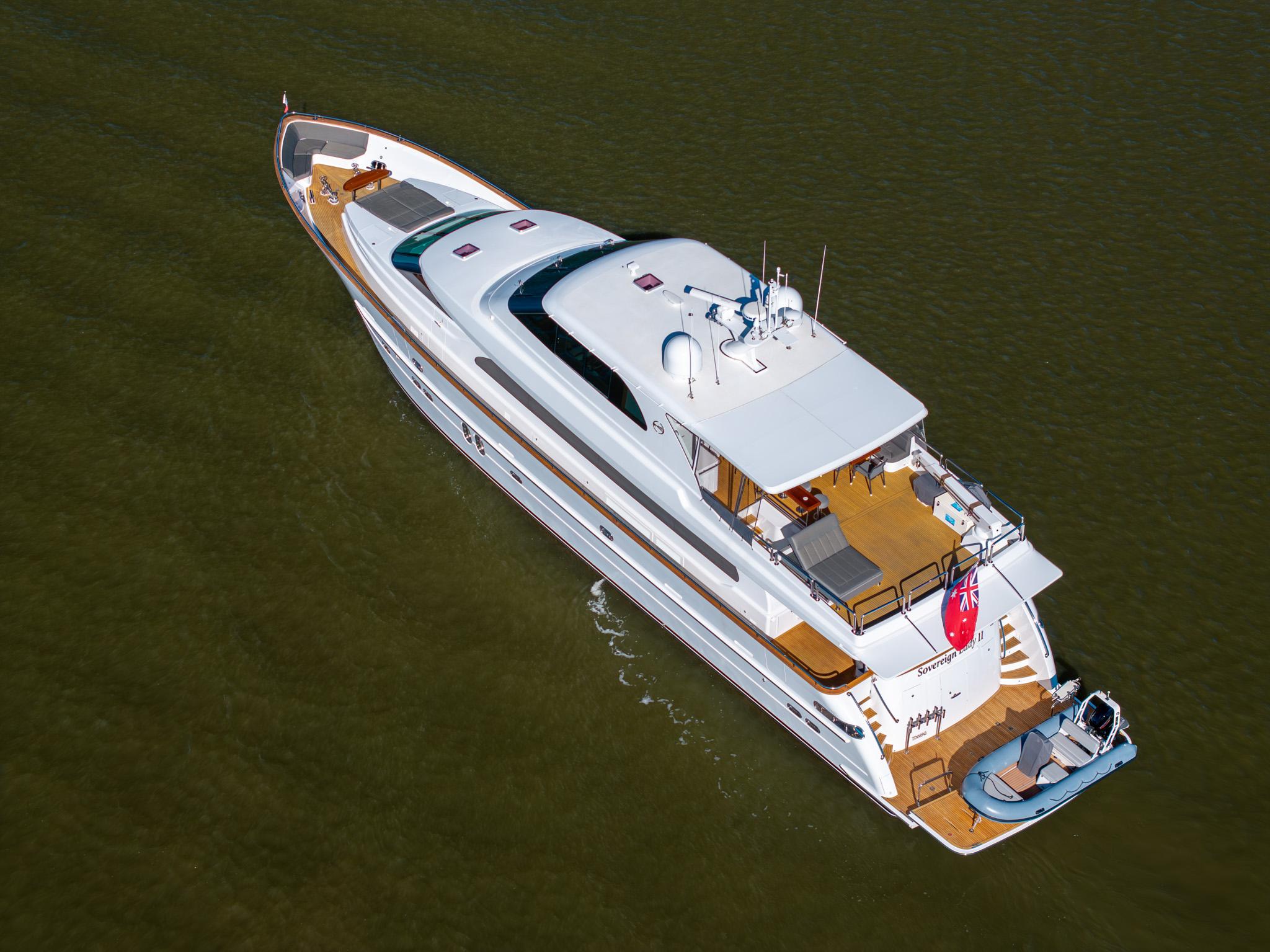 2008 Horizon E98 Skylounge, Gold Coast Australia - boats.com