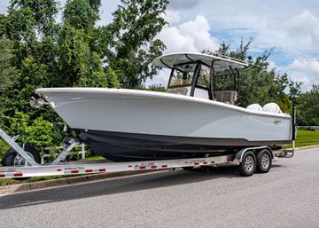 2026 Sea Hunt Gamefish 28 Coffin Box
