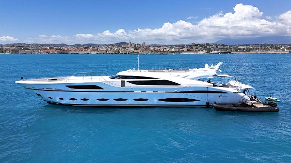 2016 AB Yachts