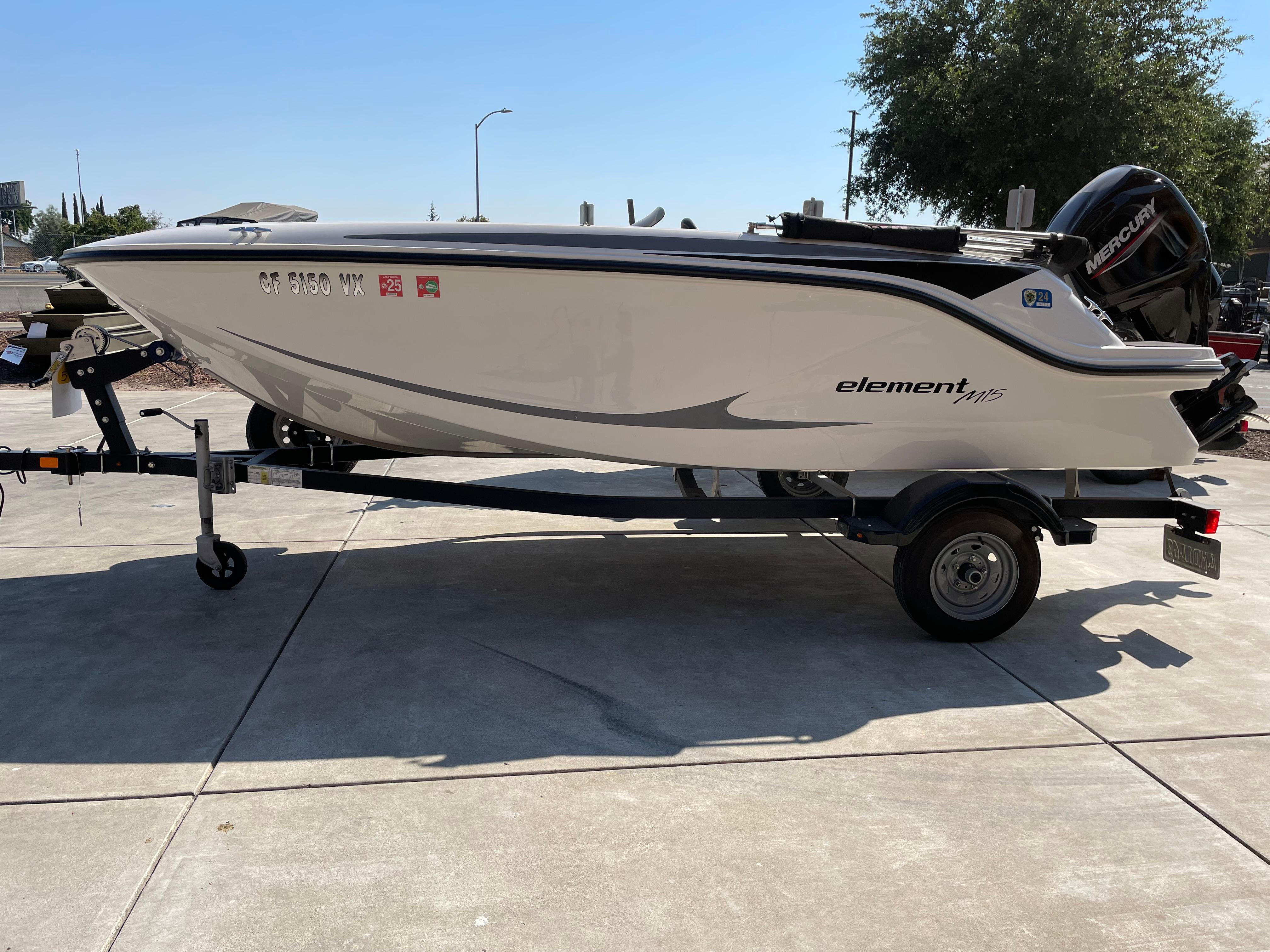 2023 Bayliner Element M15