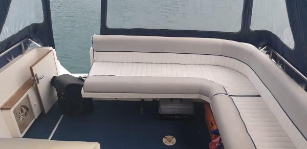 1994 Falcon 27