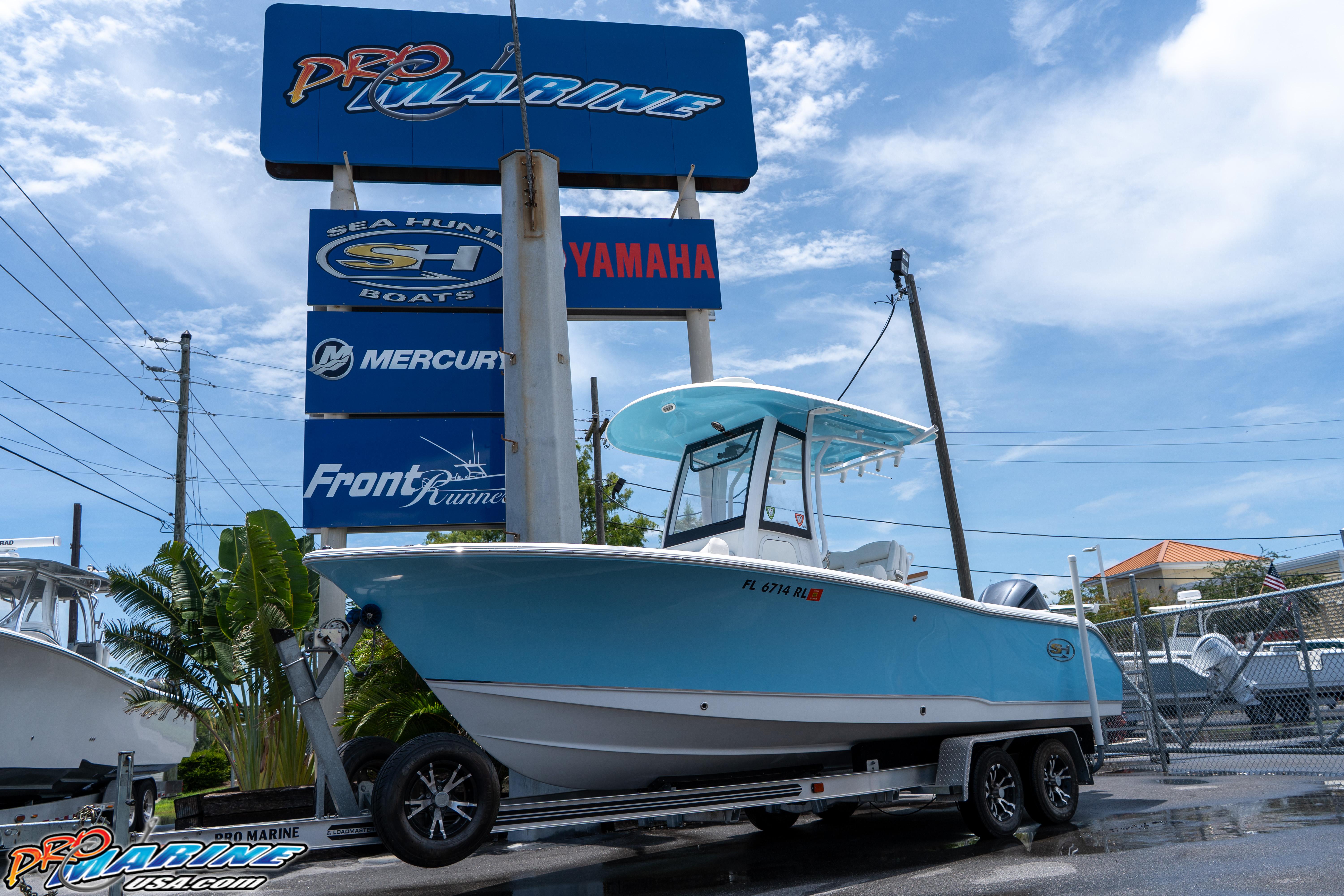 2018 Sea Hunt Ultra 235 SE