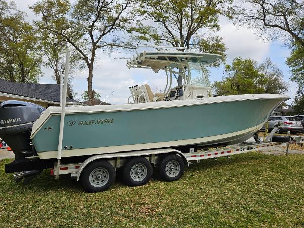 2017 Sailfish 290
