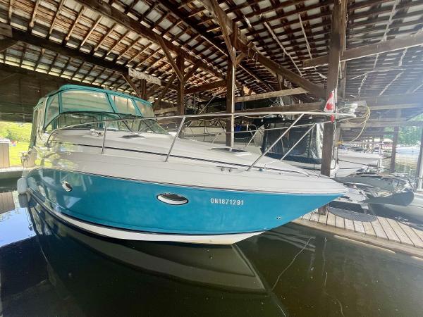2008 Rinker 330 Express Cruiser