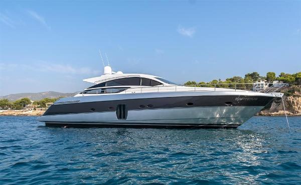 2010 Pershing 64