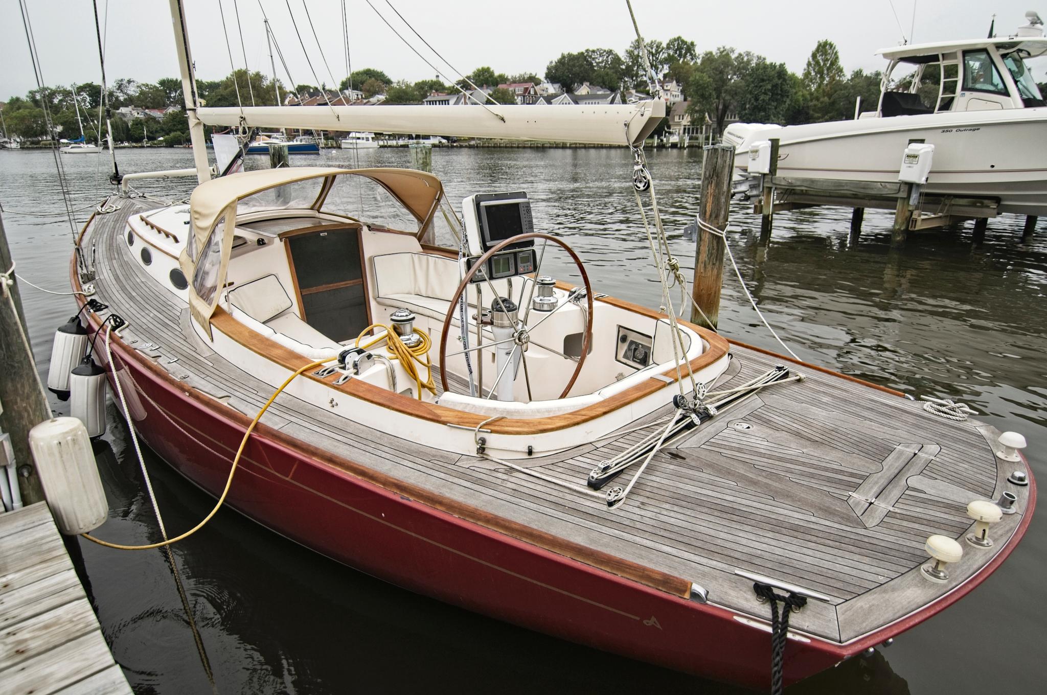 alerion 38 sailboat