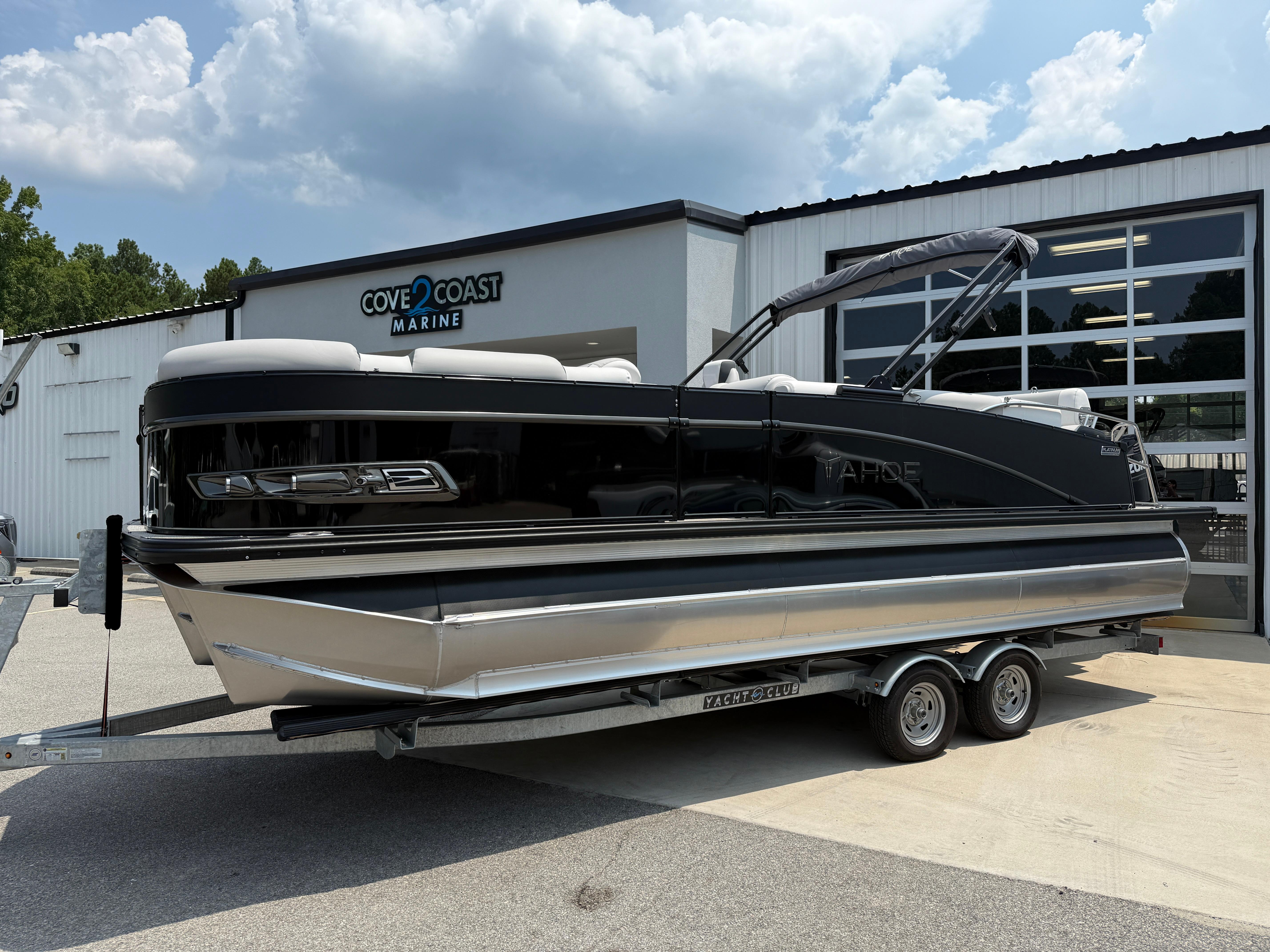 2025 Tahoe Pontoon Cascade Cruise Rear Bench