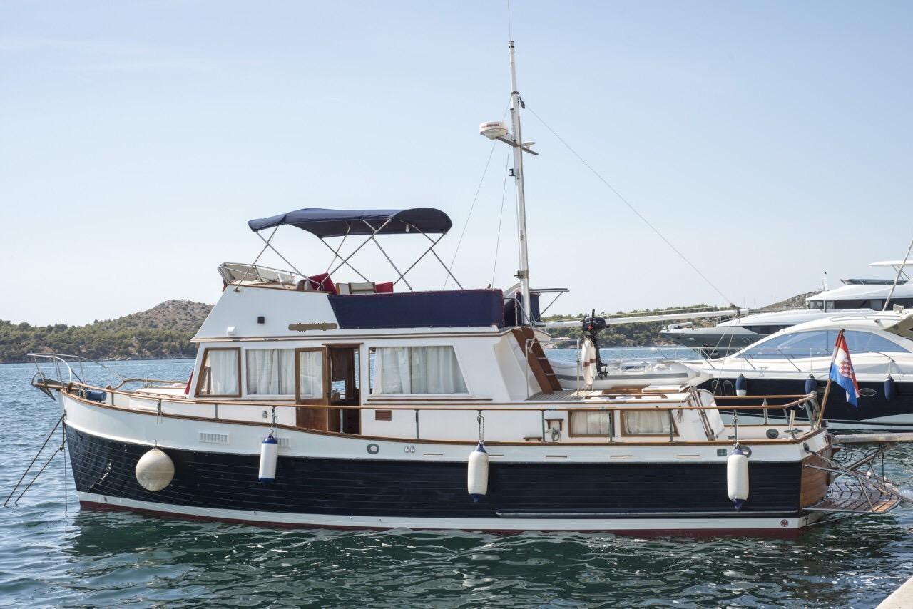 Grand Banks 42 Classic 1973 Grand Banks 42 Classic Trawler, Dalmatia Croatia - boats.com