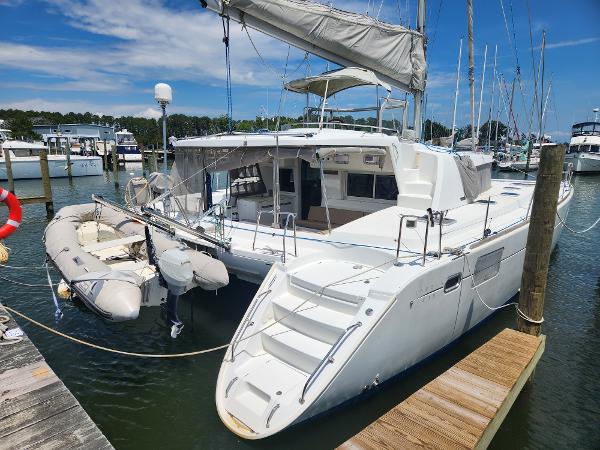 2006 Lagoon 440